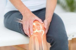 Thoái hóa khớp gối có nguy hiểm? Triệu chứng, cách điều trị 