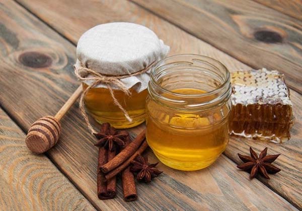 Đừng bỏ qua 3 mẹo chữa viêm amidan bằng mật ong đơn giản này