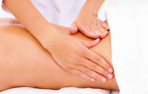 massage chữa đau thần kinh tọa